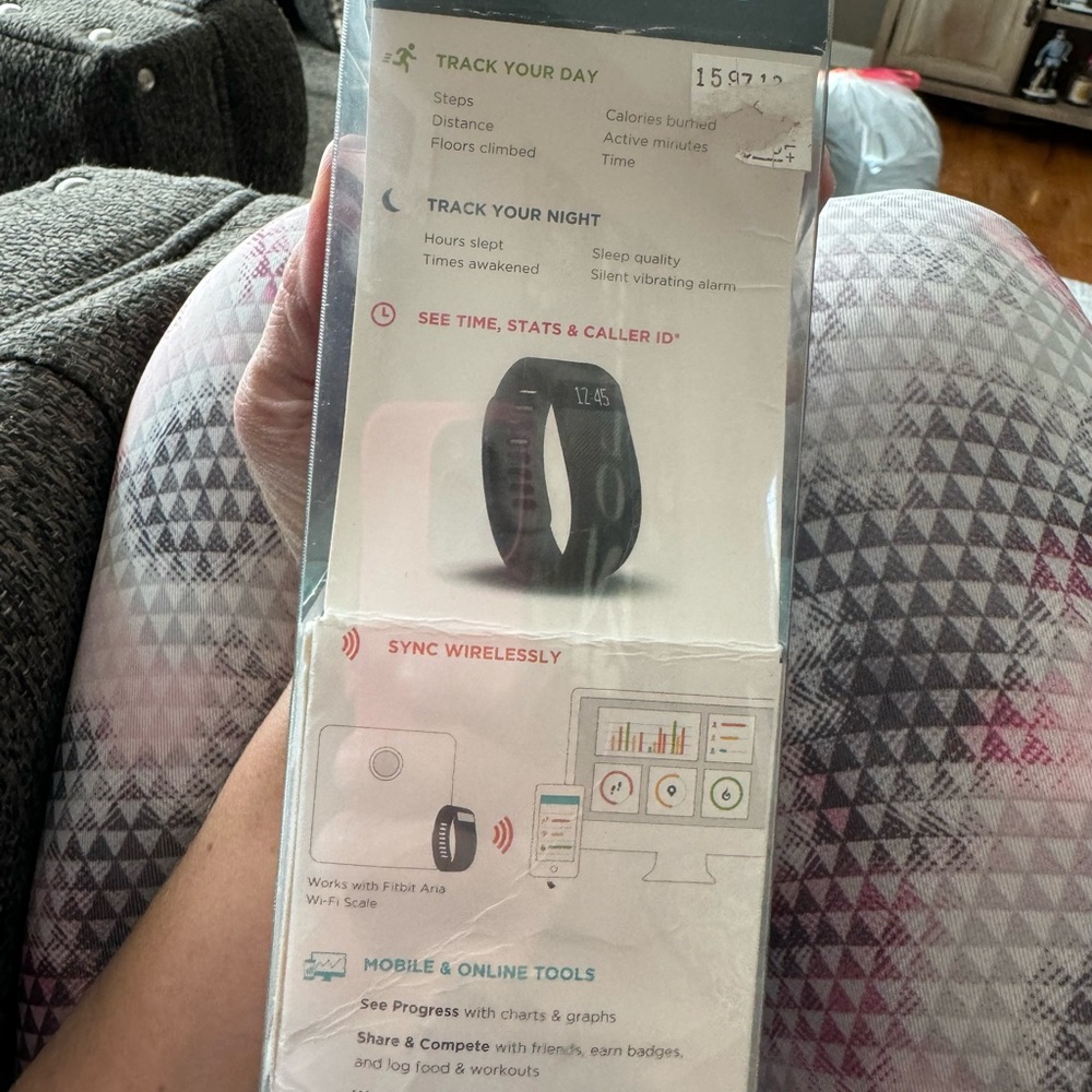 Fitbit charge - Picture 2 of 3